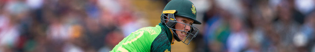 Rassie van der Dussen of South Africa