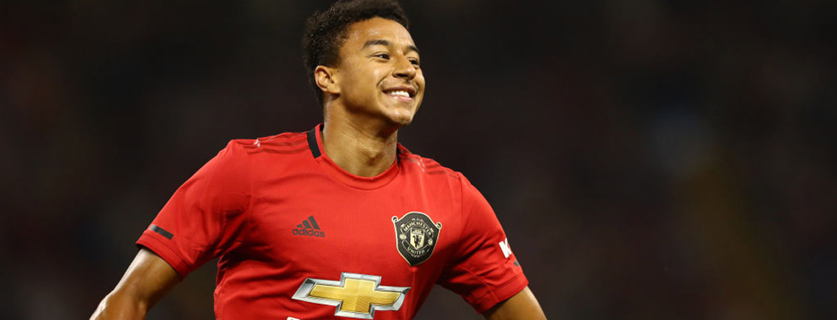 Jesse Lingard transfer news: Hammers backed to swoop