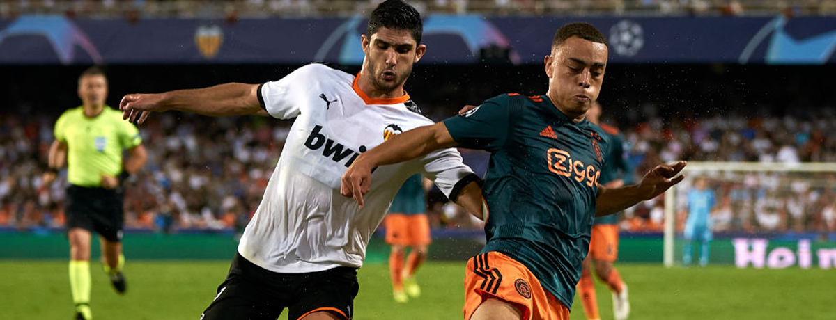 Rodrigo Moreno of Valencia and Lisandro Martinez of Ajax