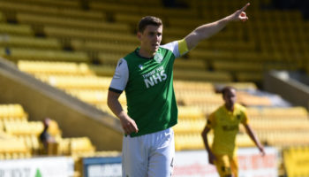 St Johnstone vs Hibernian: Visitors to wear down Saints